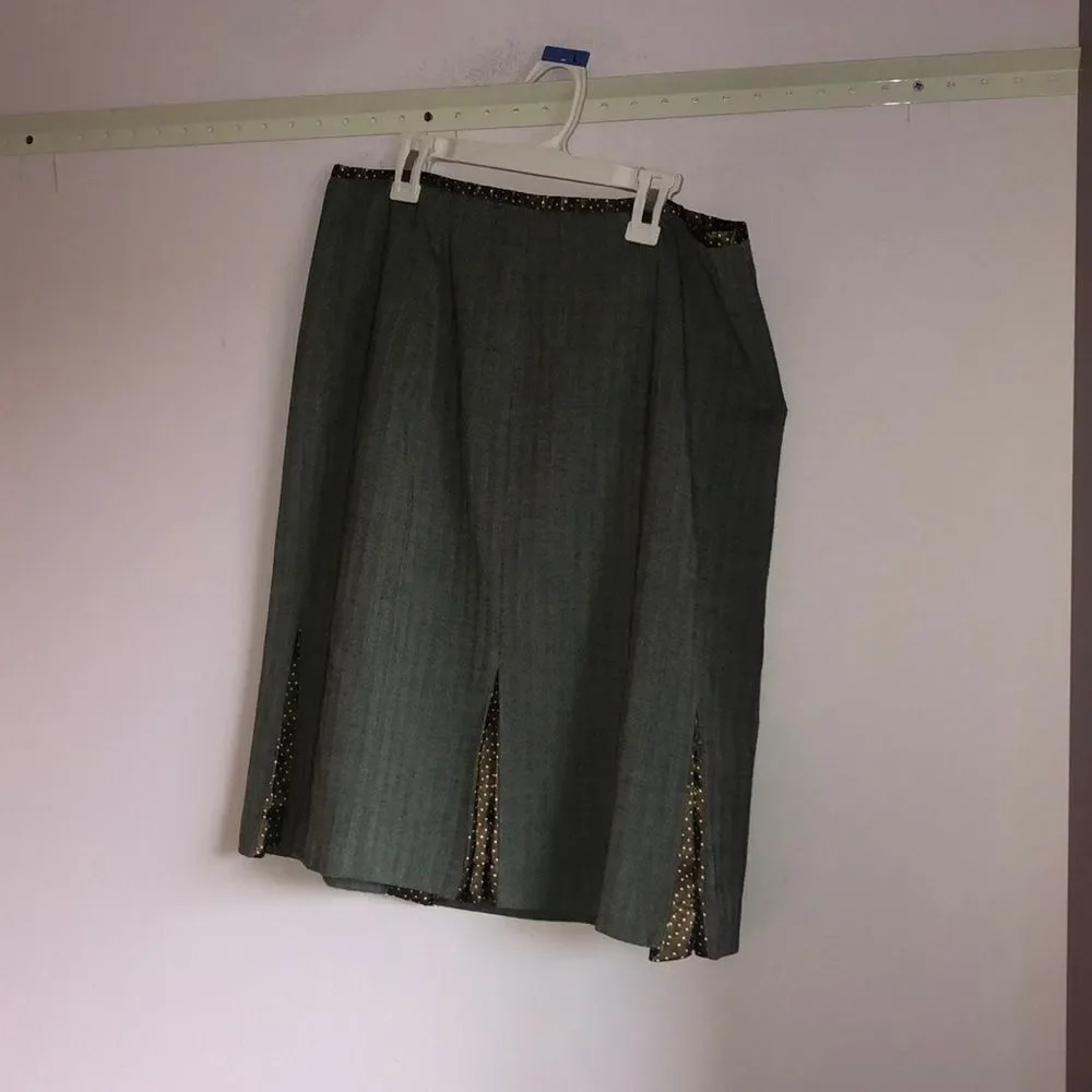 𝅺chadwicks collection gray skirt